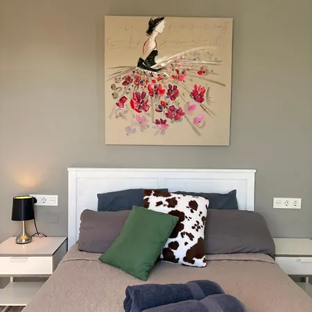 Coliving Lopez بيت ضيافة *